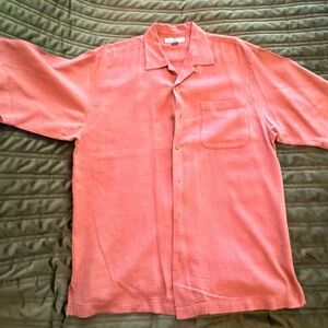 Men’s Tommy Bahama shirt